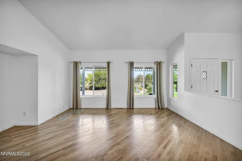 1321 Tamzy Gardnerville NV 89410