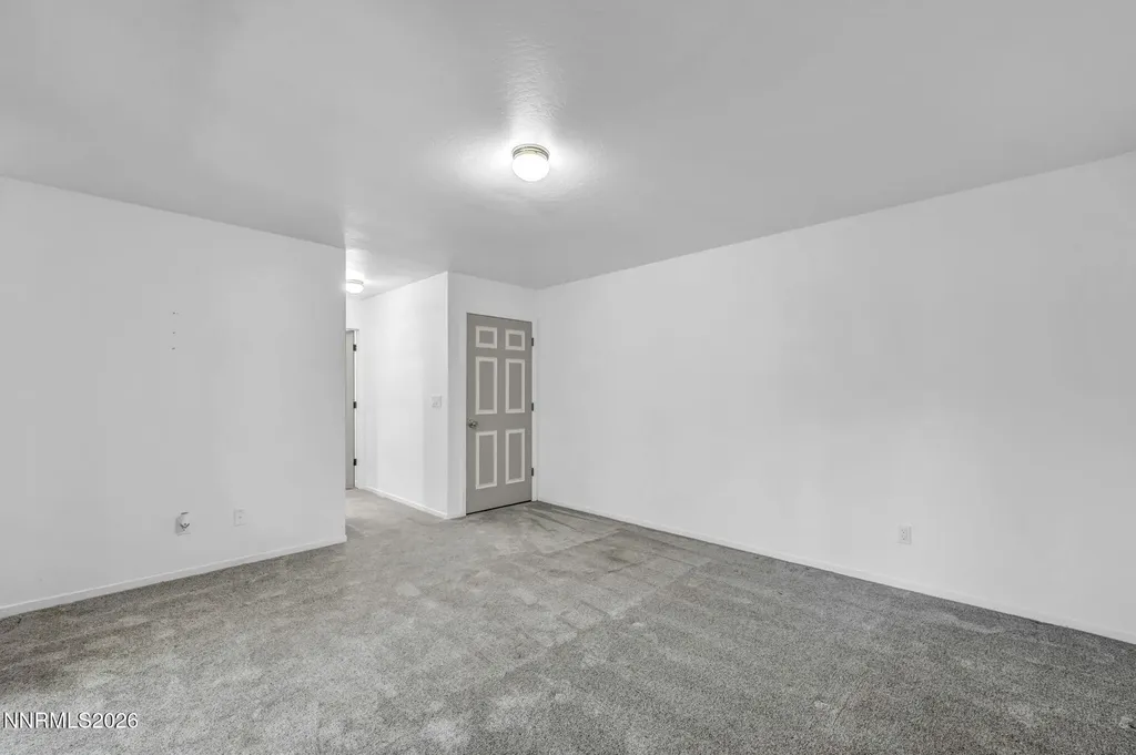 1321 Tamzy Gardnerville NV 89410