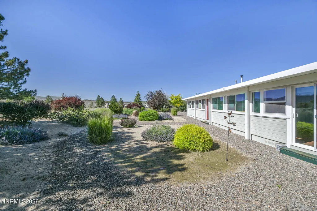 1321 Tamzy Gardnerville NV 89410