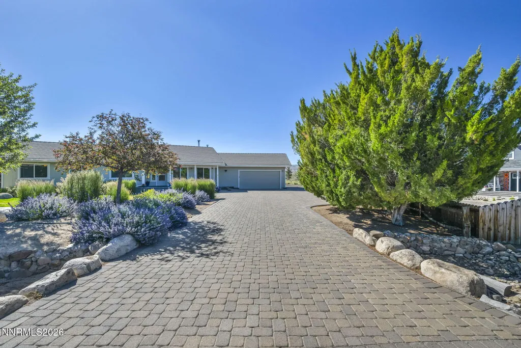 1321 Tamzy Gardnerville NV 89410