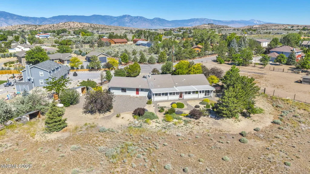 1321 Tamzy Gardnerville NV 89410