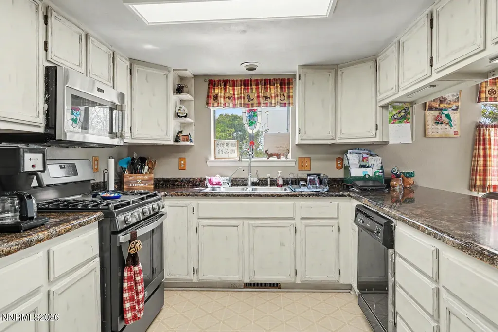 5155 Candee Fallon NV 89406