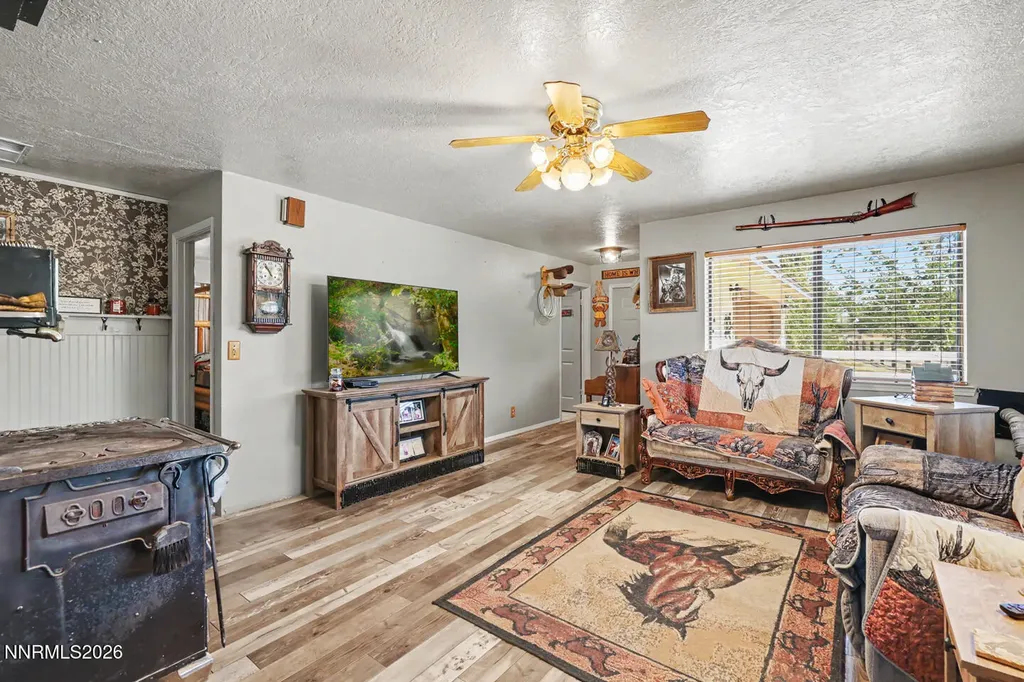 5155 Candee Fallon NV 89406