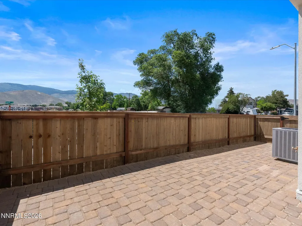 1378 Vine Gate Carson City NV 89701