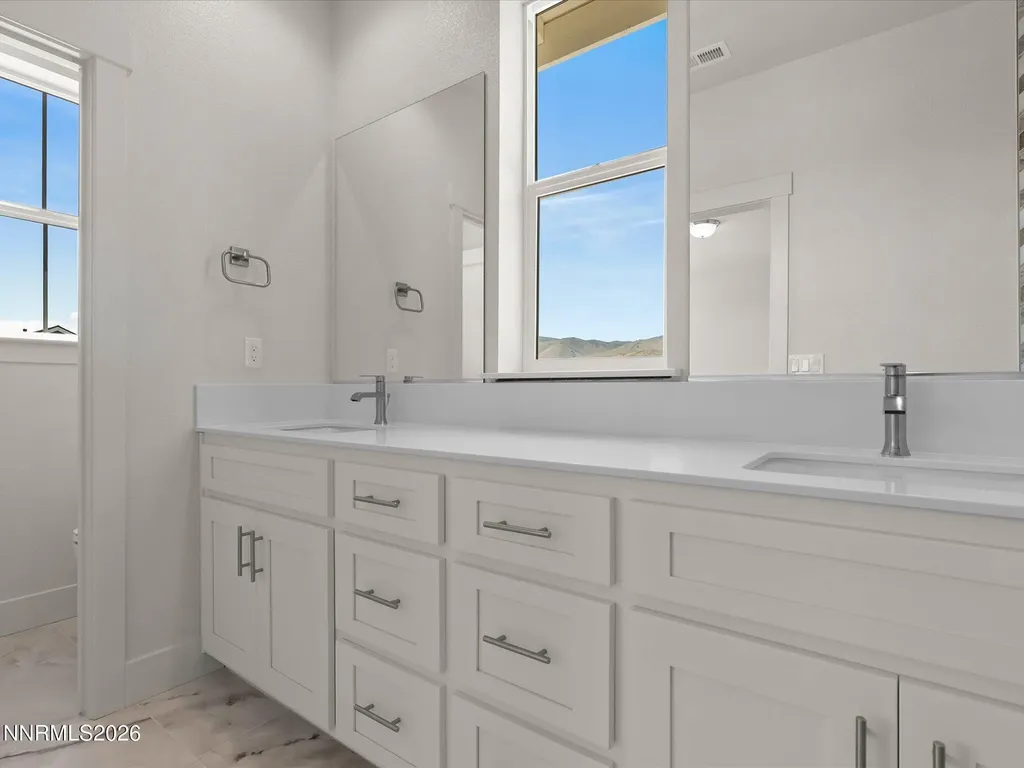 1378 Vine Gate Carson City NV 89701