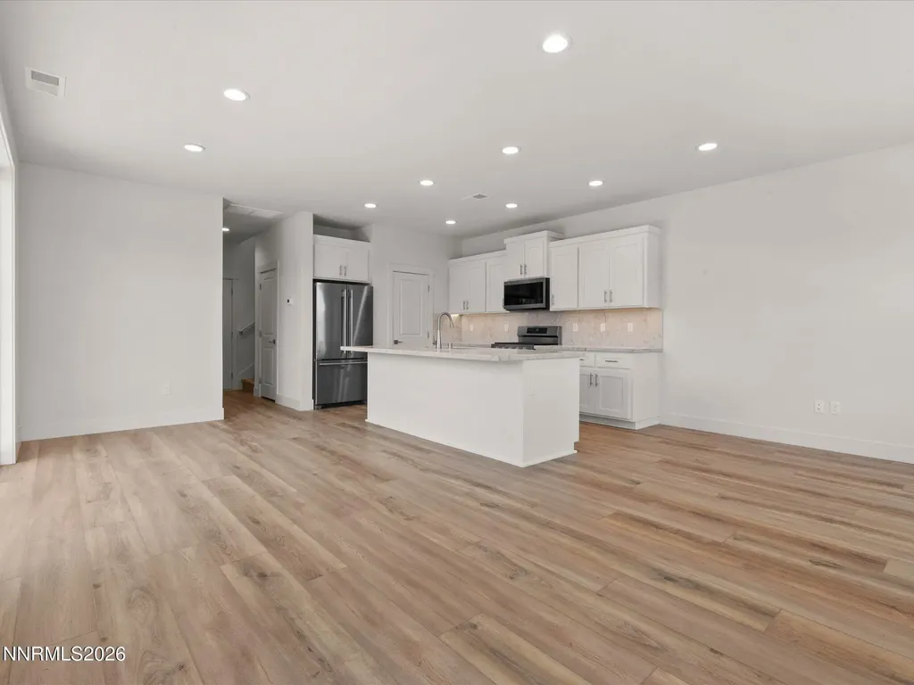 1378 Vine Gate Carson City NV 89701
