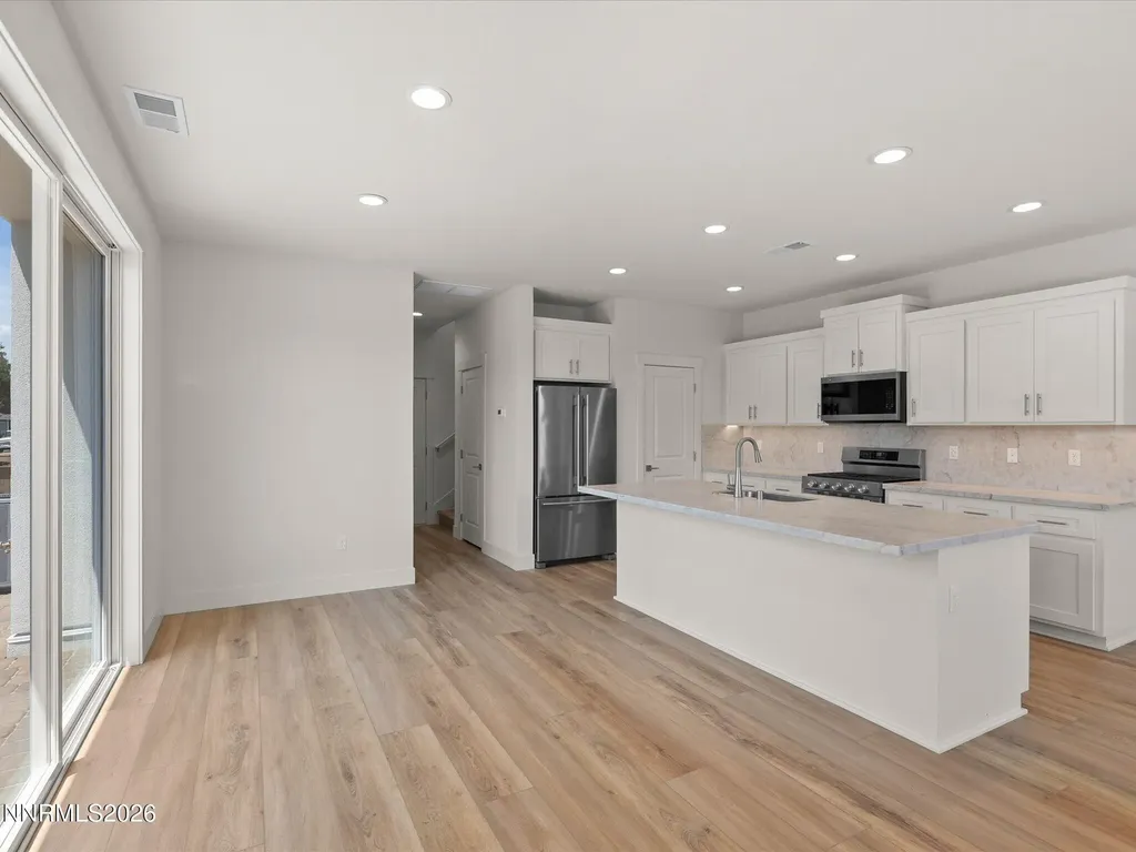 1378 Vine Gate Carson City NV 89701