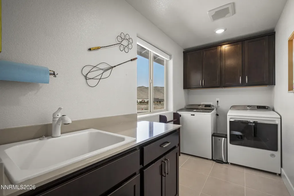 2356 Millville Sparks NV 89441