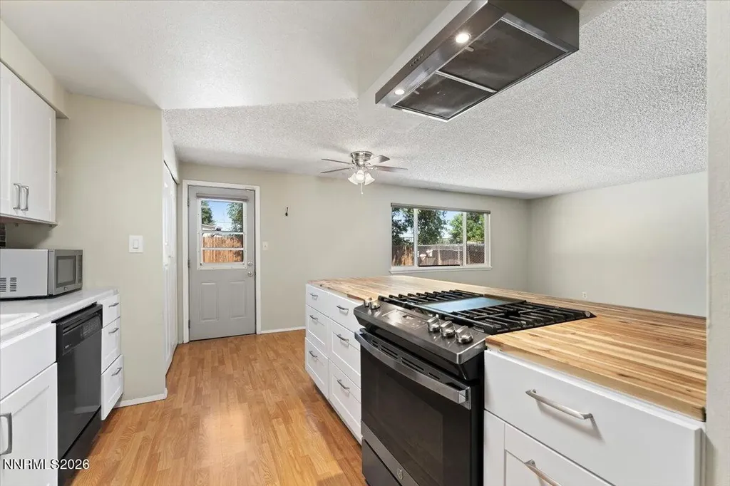 11275 White Sage Reno NV 89506