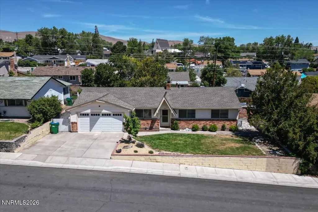 2205 Carlin Reno NV 89503