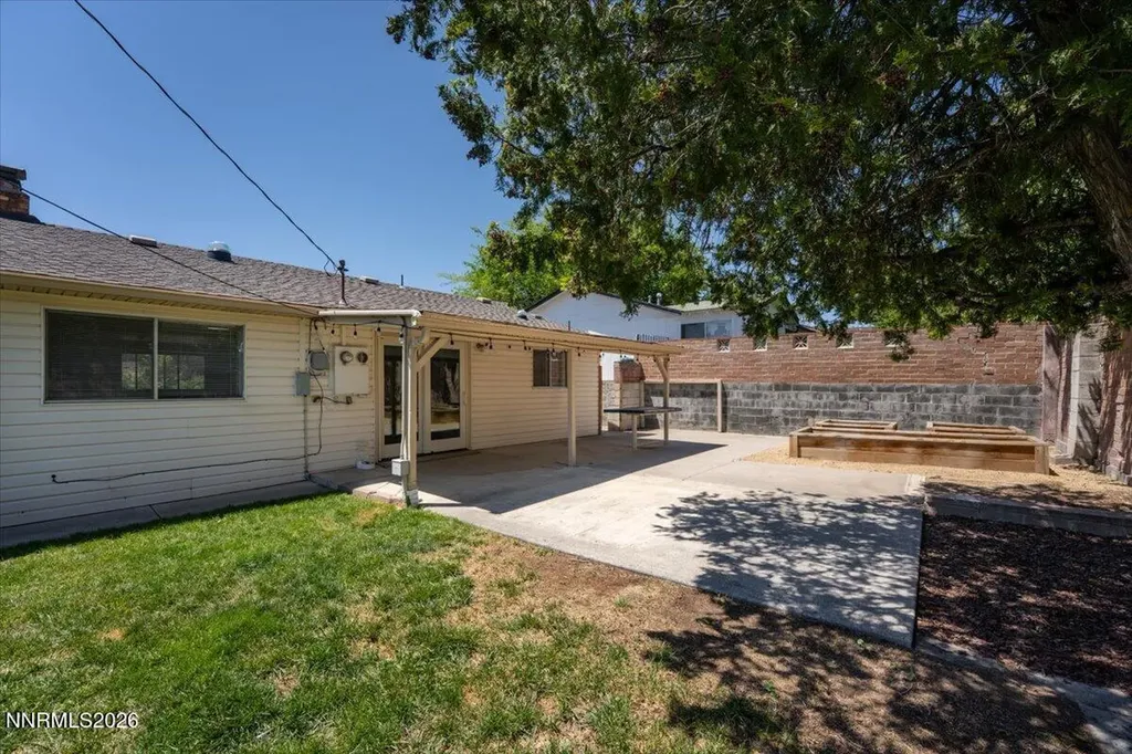 2205 Carlin Reno NV 89503