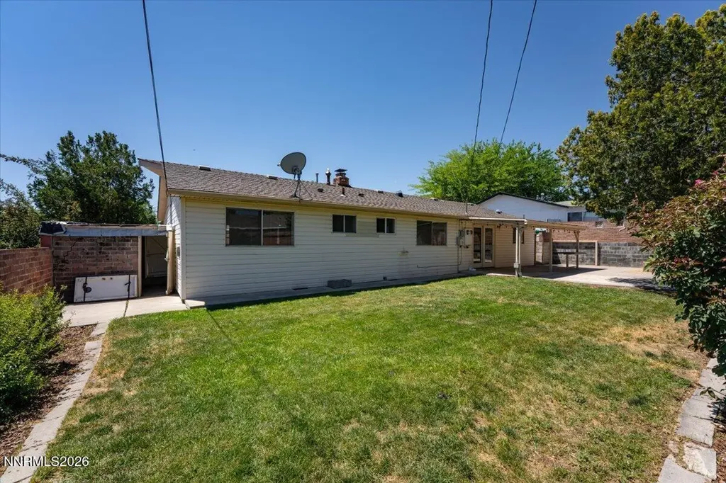 2205 Carlin Reno NV 89503