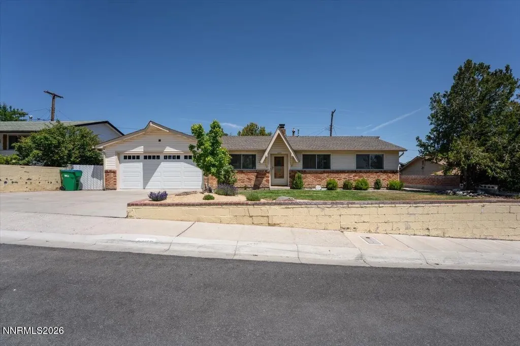 2205 Carlin Reno NV 89503