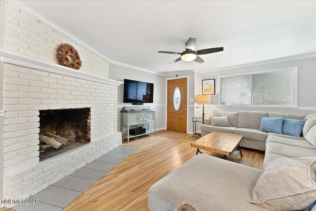 2205 Carlin Reno NV 89503