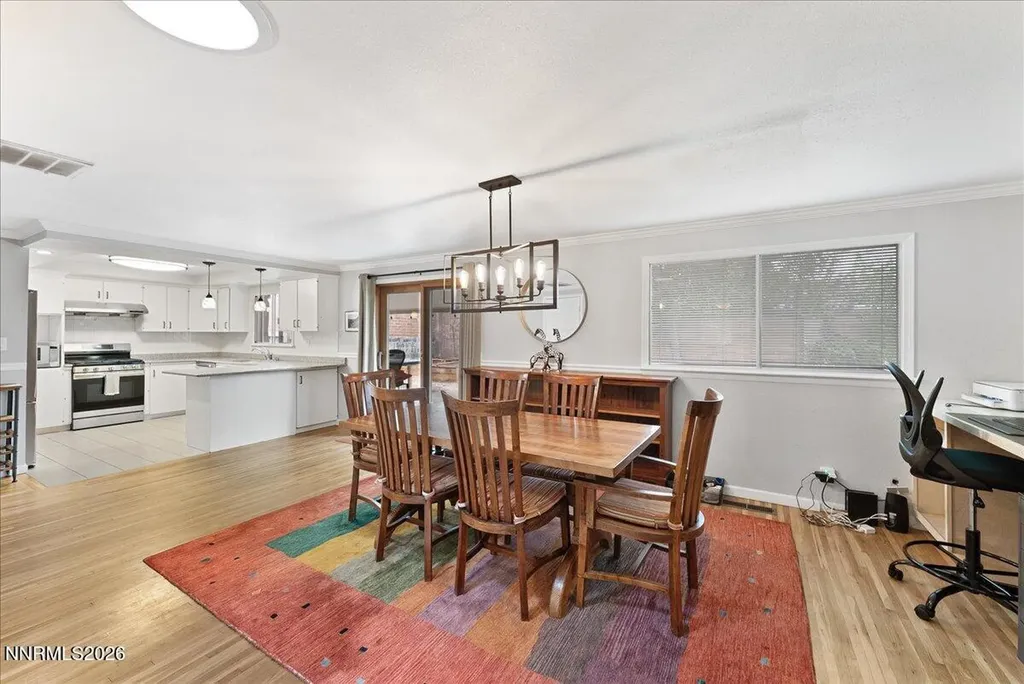 2205 Carlin Reno NV 89503
