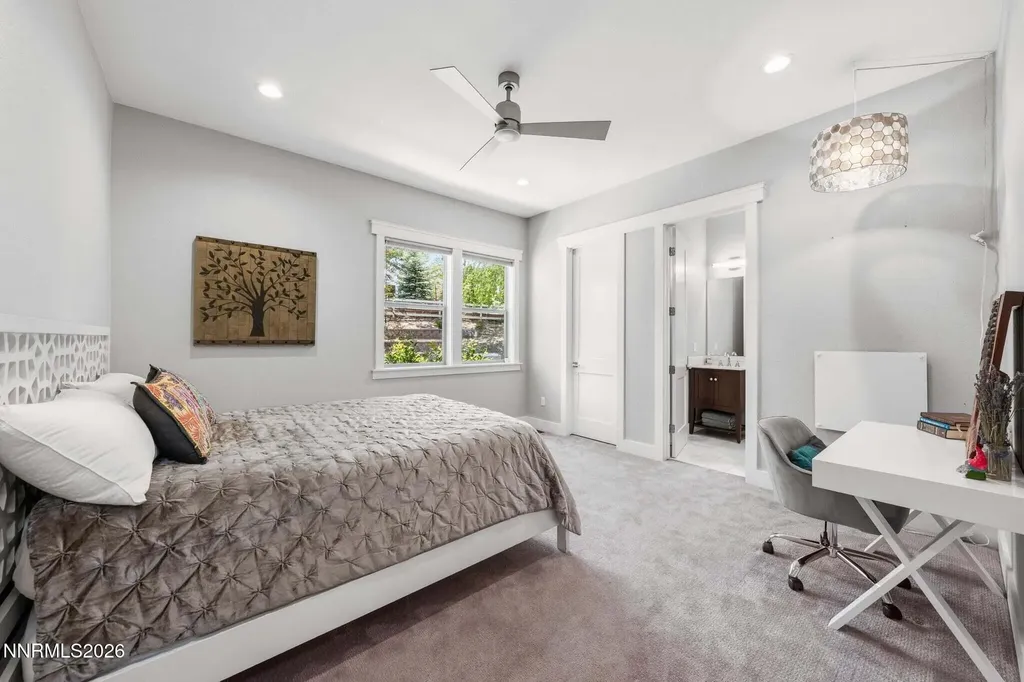 1010 Skyline Reno NV 89509
