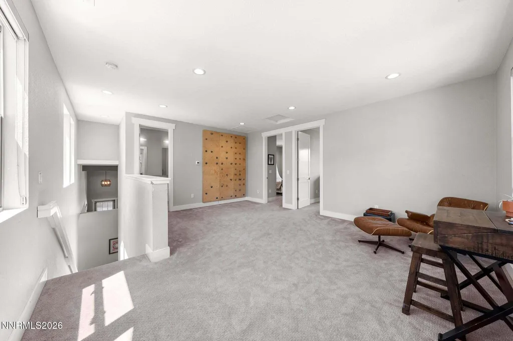 1010 Skyline Reno NV 89509