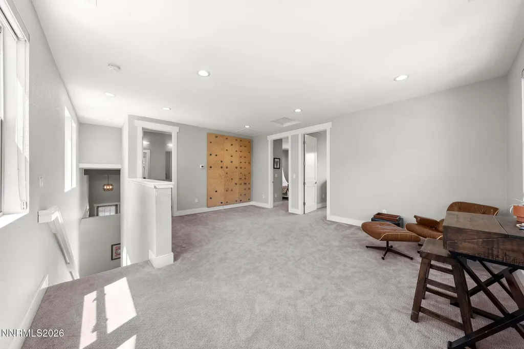 1010 Skyline Reno NV 89509