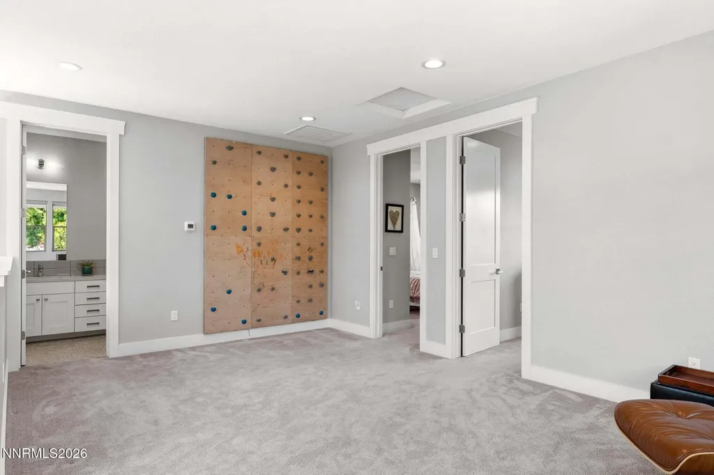 1010 Skyline Reno NV 89509