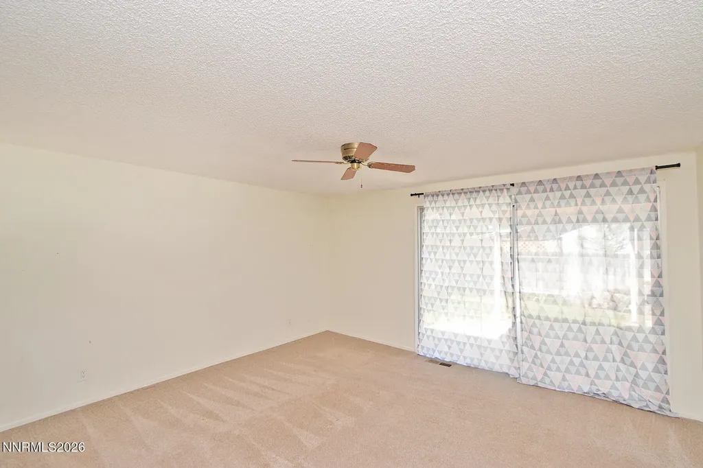 1465 Winterwood Sparks NV 89434