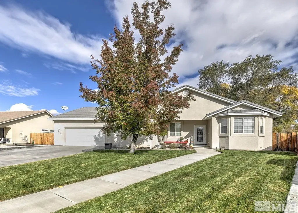 1215 Green Valley Fallon NV 89406