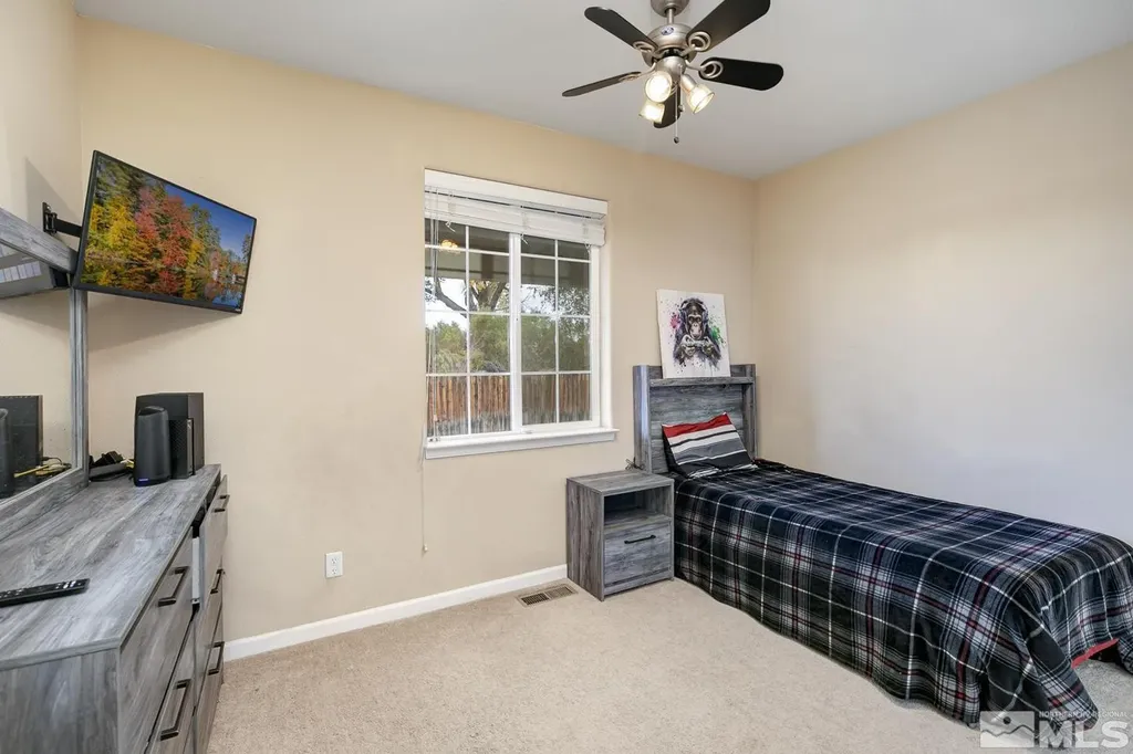 1215 Green Valley Fallon NV 89406