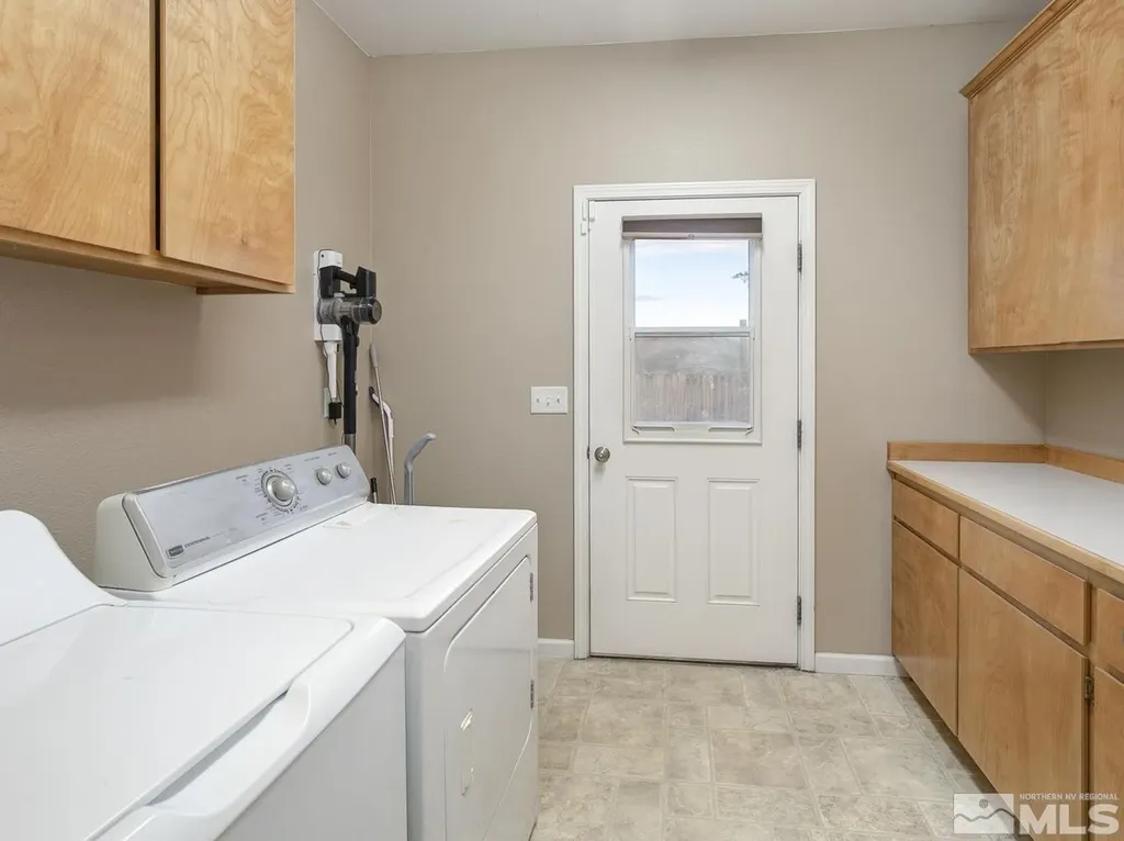 1215 Green Valley Fallon NV 89406