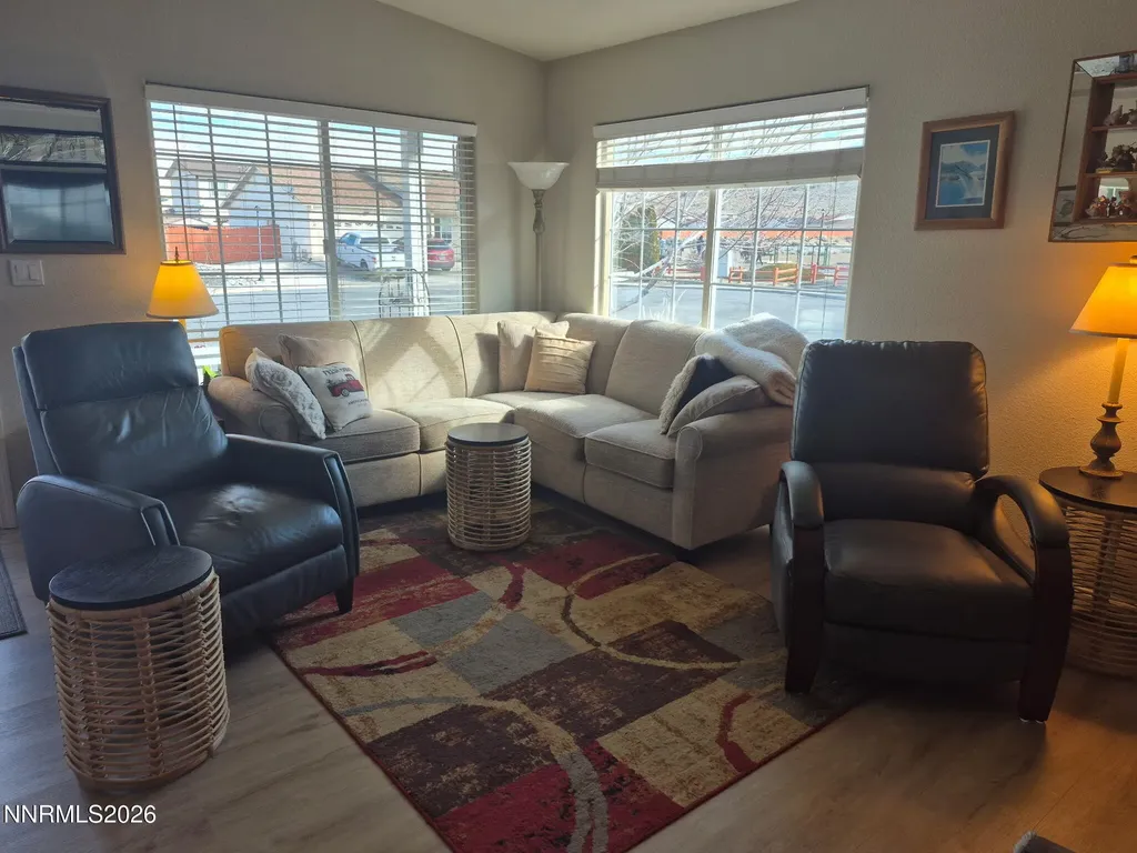 18360 Whitebark Reno NV 89508