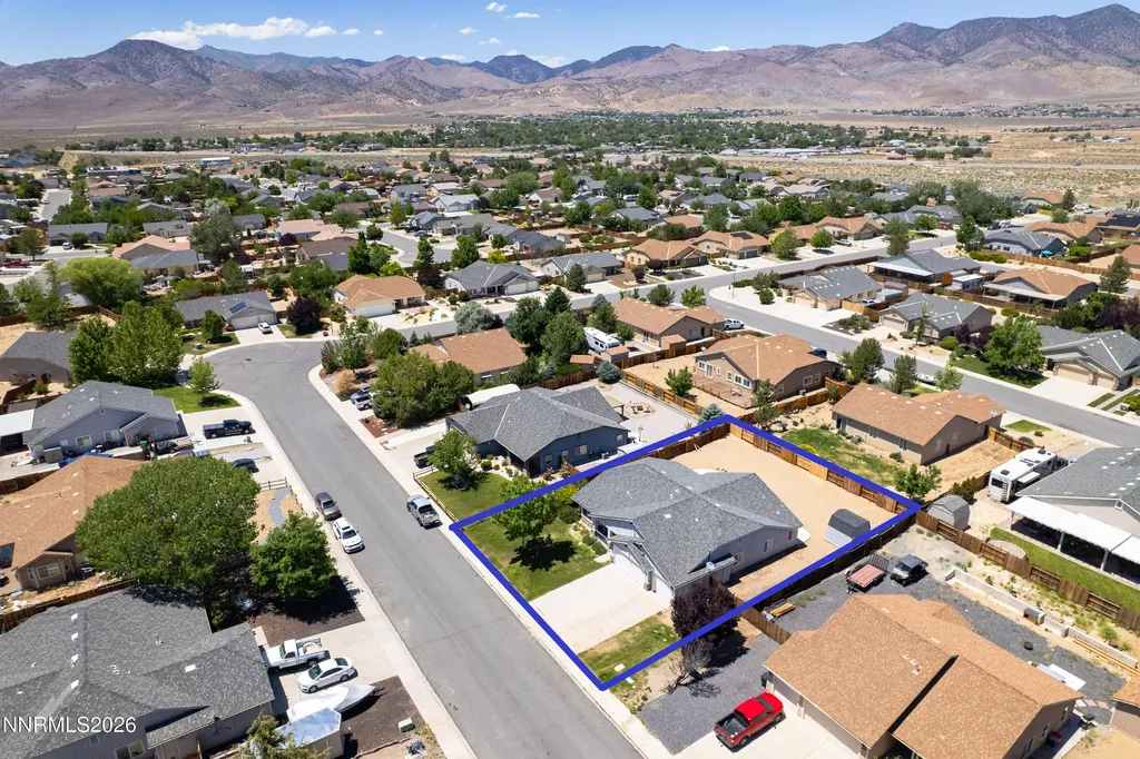 832 Laca Dayton NV 89403