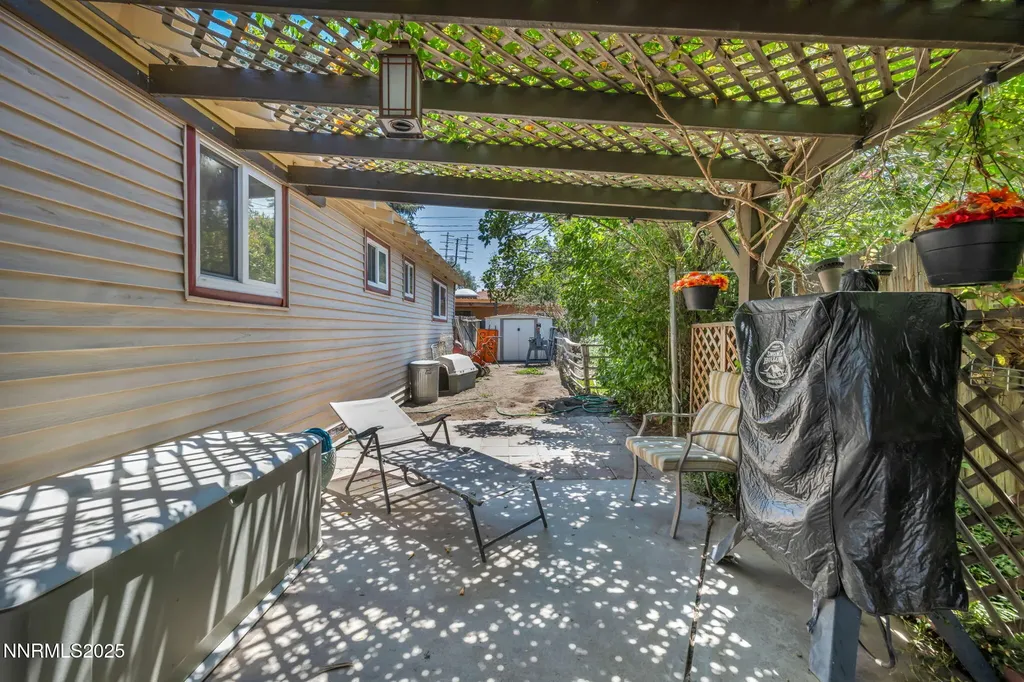 1852 Mountain Carson City NV 89703