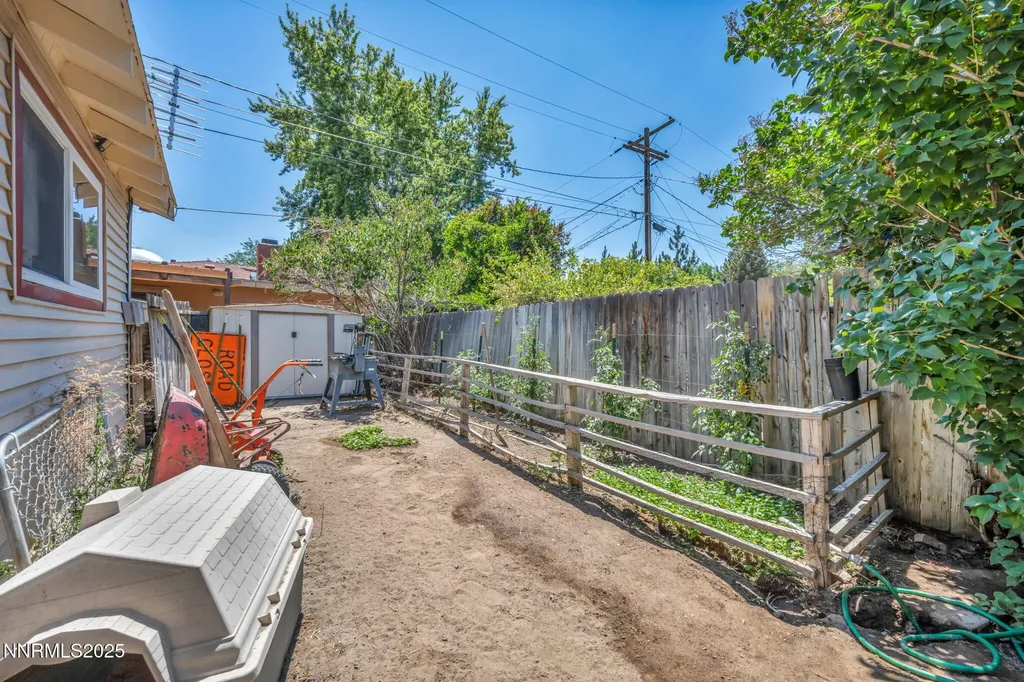 1852 Mountain Carson City NV 89703