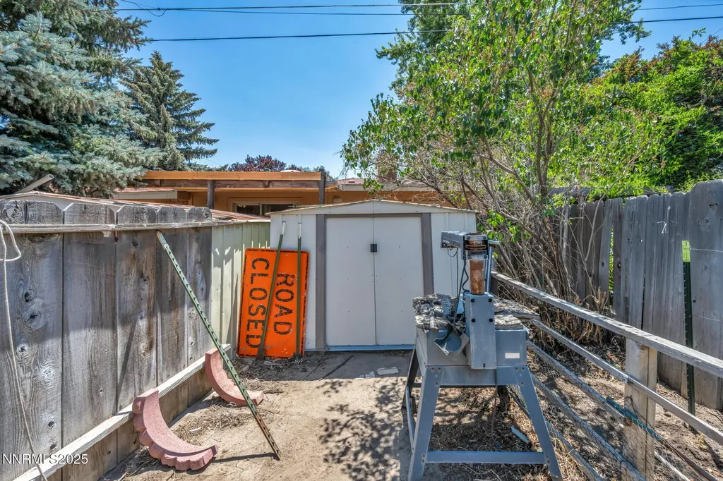 1852 Mountain Carson City NV 89703