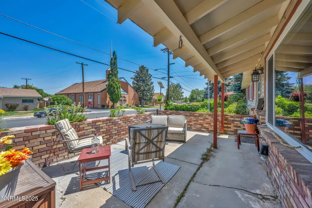 1852 Mountain Carson City NV 89703