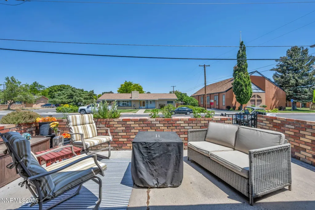1852 Mountain Carson City NV 89703