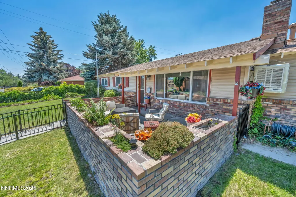 1852 Mountain Carson City NV 89703