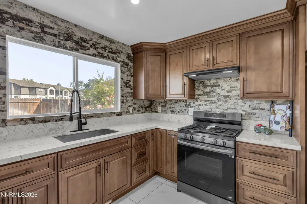 9574 Canyon Meadows Reno NV 89506