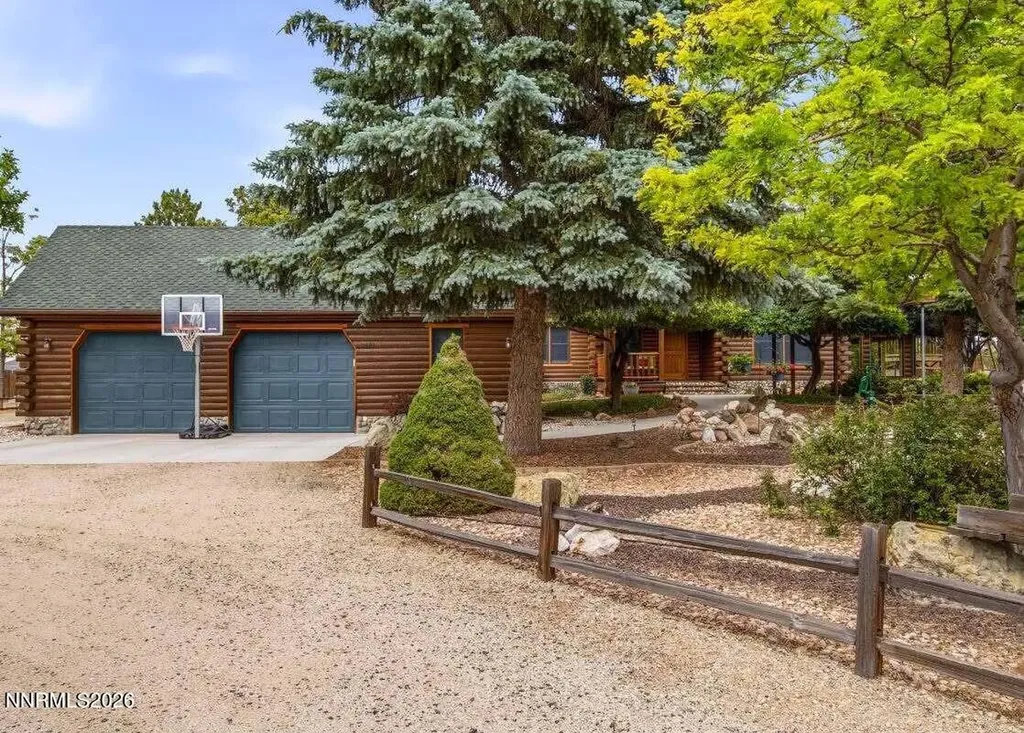3667 Summer Hill Carson City NV 89705