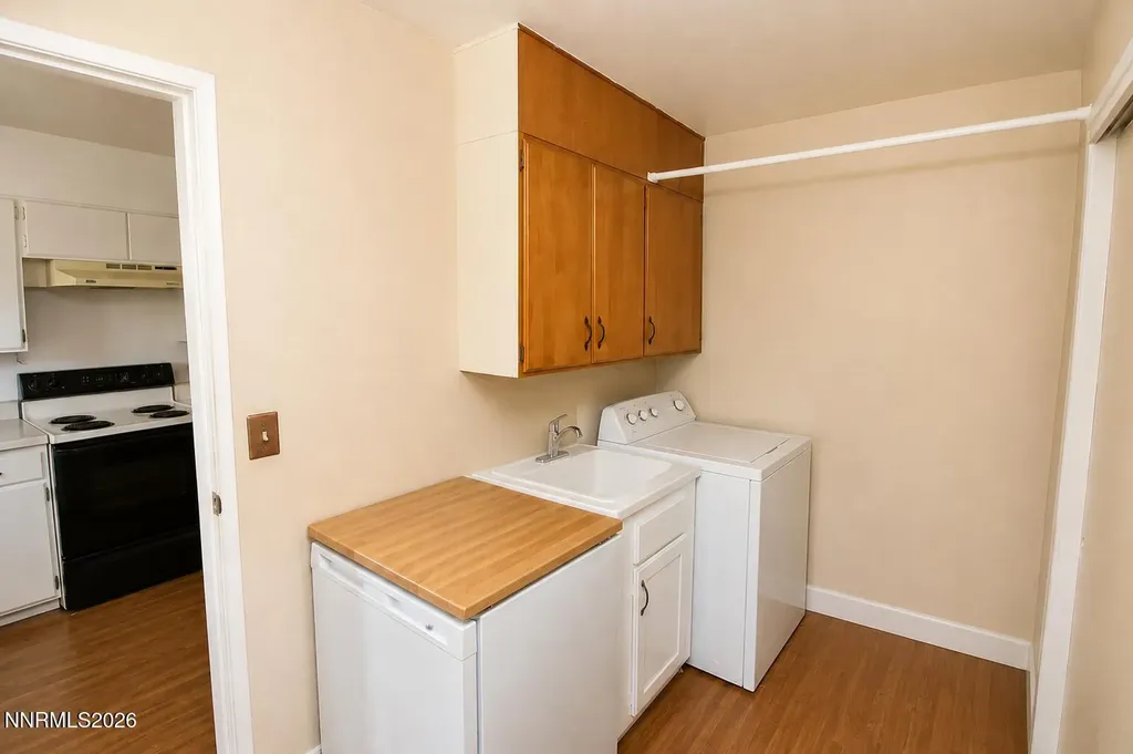 212 Long Carson City NV 89706