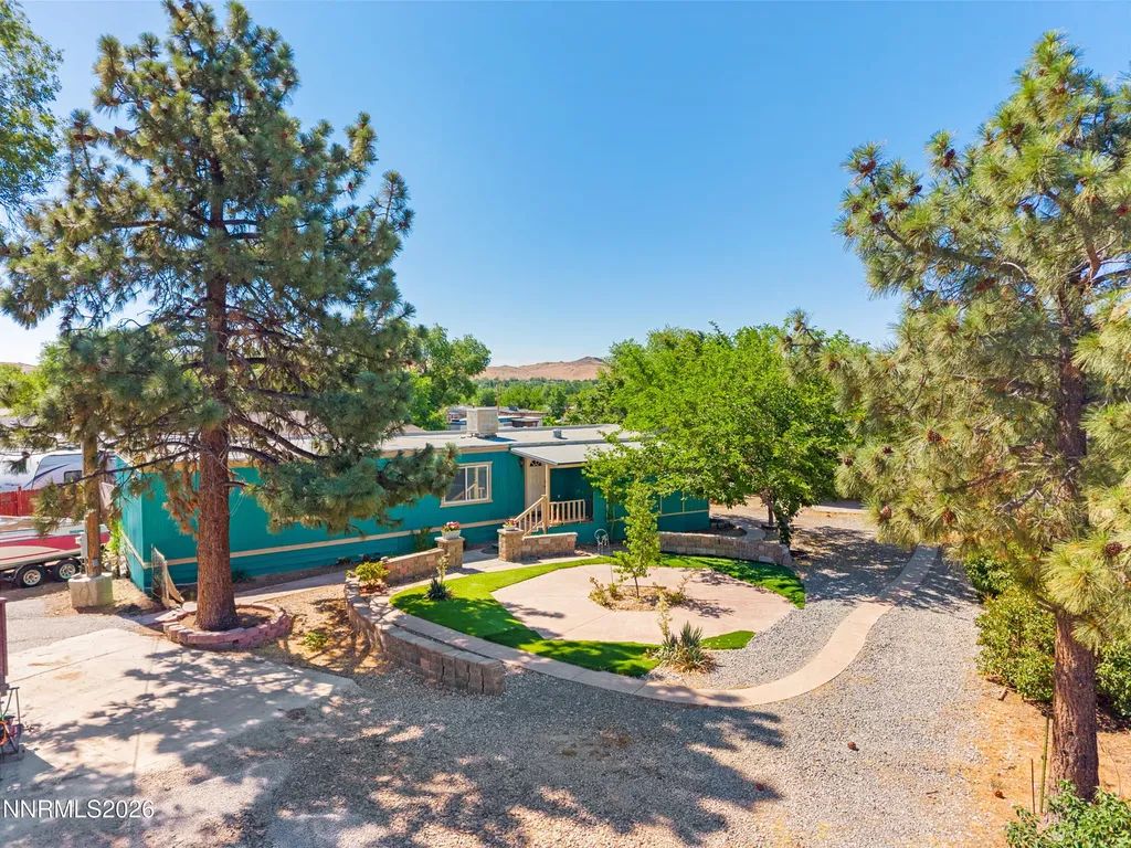 5670 Lupin Sun Valley NV 89433