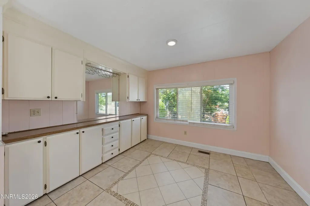 5670 Lupin Sun Valley NV 89433