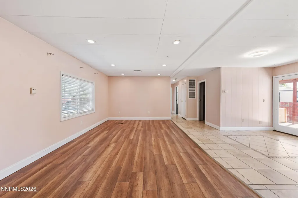 5670 Lupin Sun Valley NV 89433