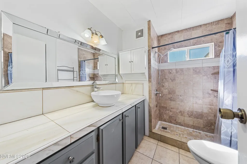 5670 Lupin Sun Valley NV 89433