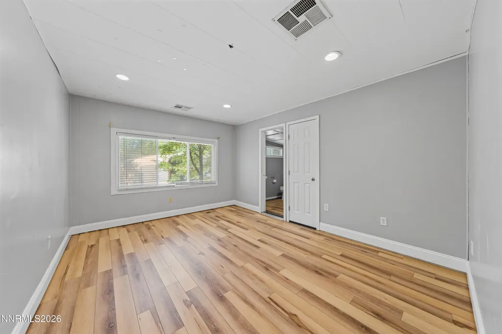 5670 Lupin Sun Valley NV 89433