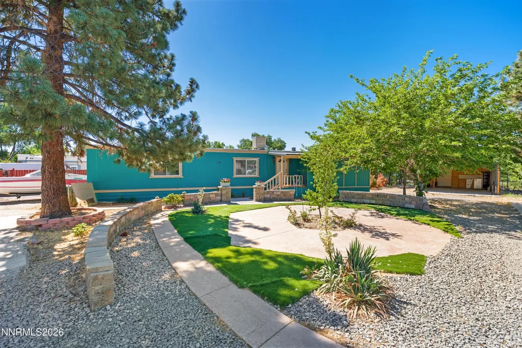 5670 Lupin Sun Valley NV 89433