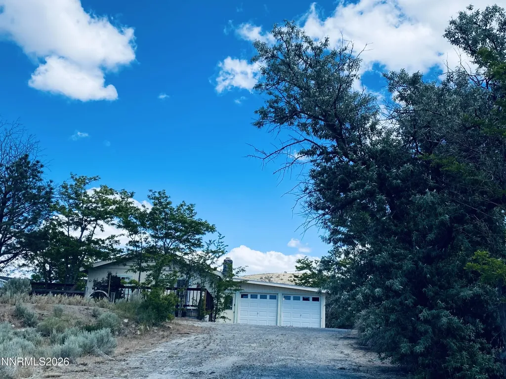 1229 Deer Run Carson City NV 89701