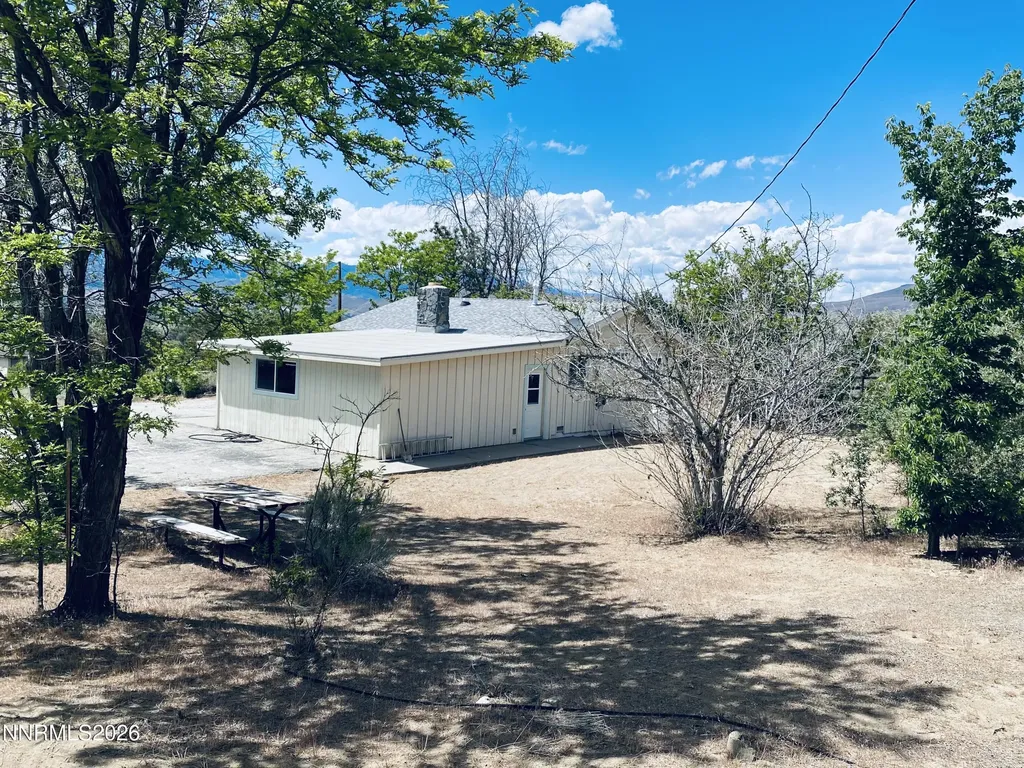 1229 Deer Run Carson City NV 89701
