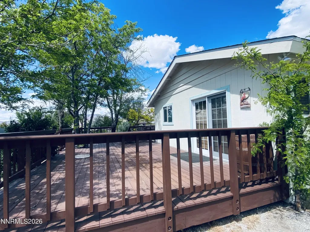 1229 Deer Run Carson City NV 89701