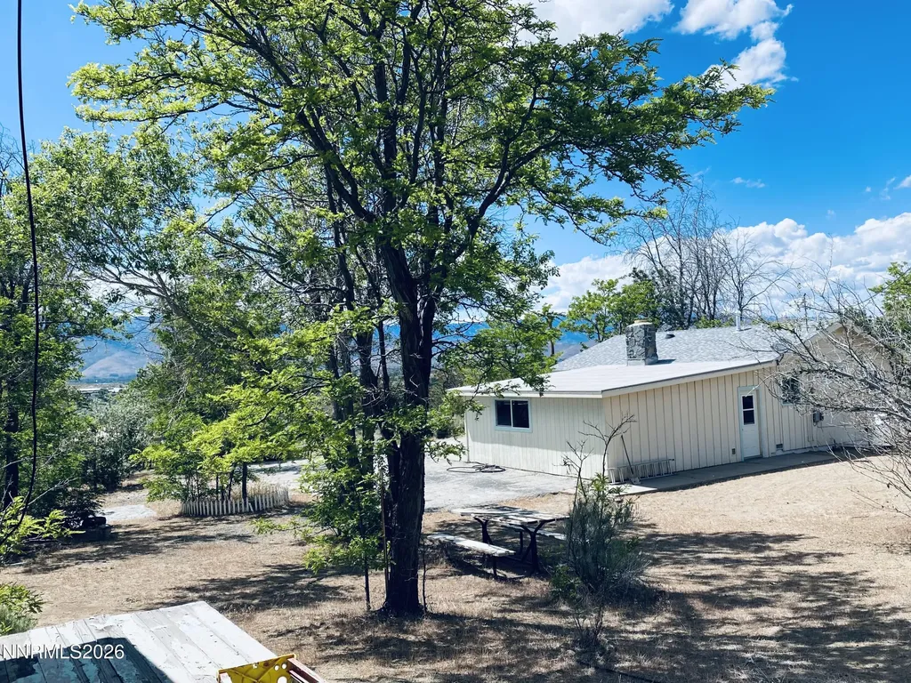 1229 Deer Run Carson City NV 89701