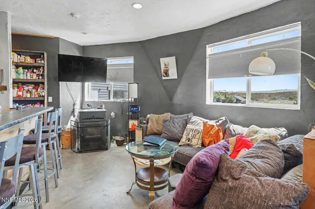5573 Trento Fallon NV 89406