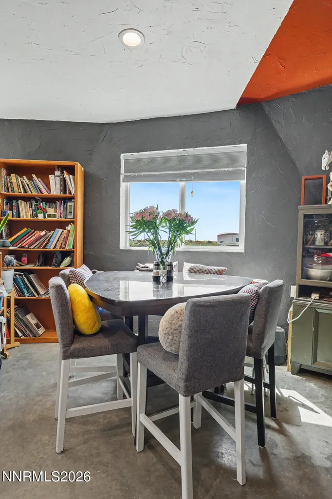 5573 Trento Fallon NV 89406